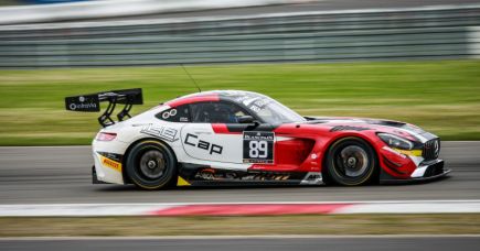 NURBURGRING : Quatre podiums pour les flèches AKKA-ASP