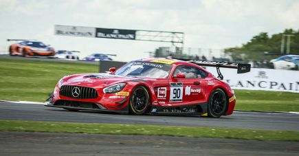 ENDURANCE CUP-SILVERSTONE: DEUX POLES ET DEUX PODIUMS!